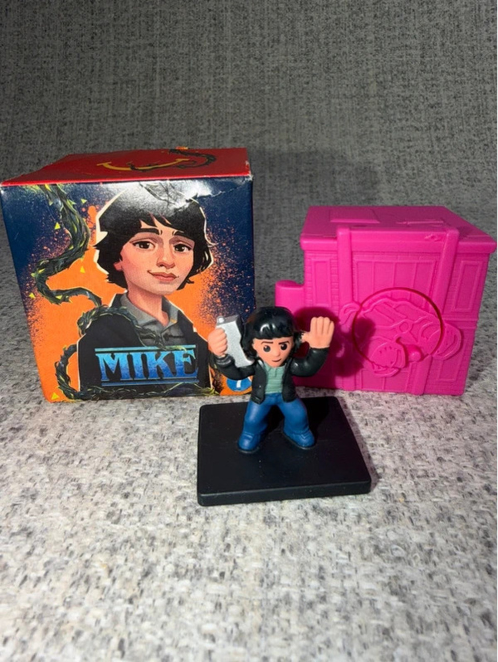 Stranger Things Mike Mini Figure Mystery Box Collectible Display Toy